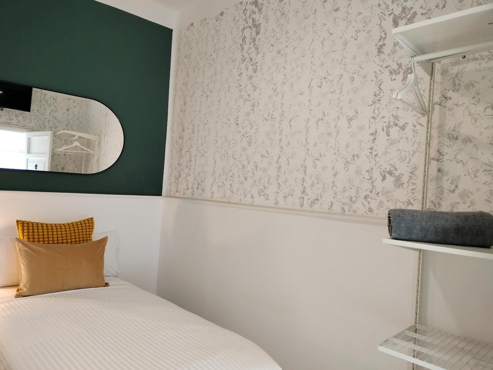 Room27- City Center Las Lagunas Room photo
